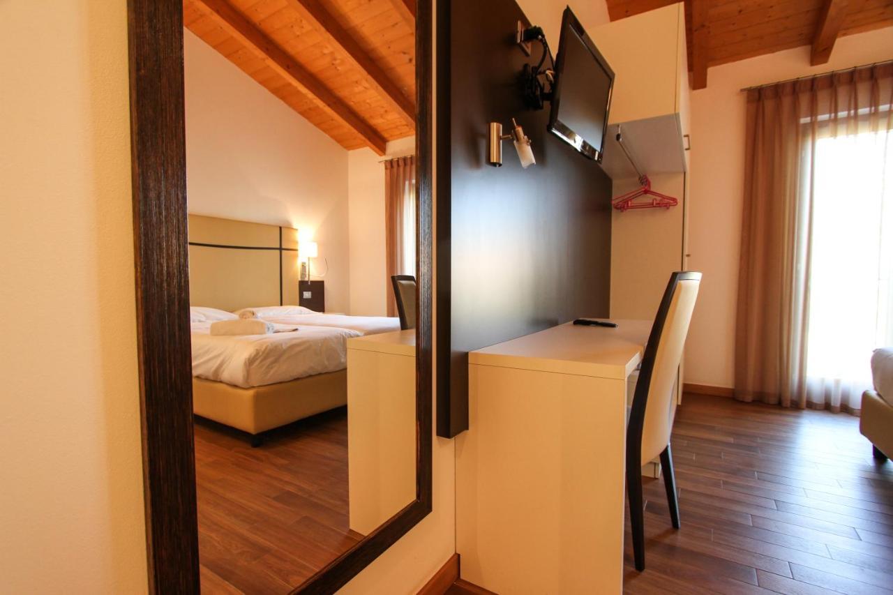 Guest house Thai Orchidee Restaurant&rooms Garda (Verona)