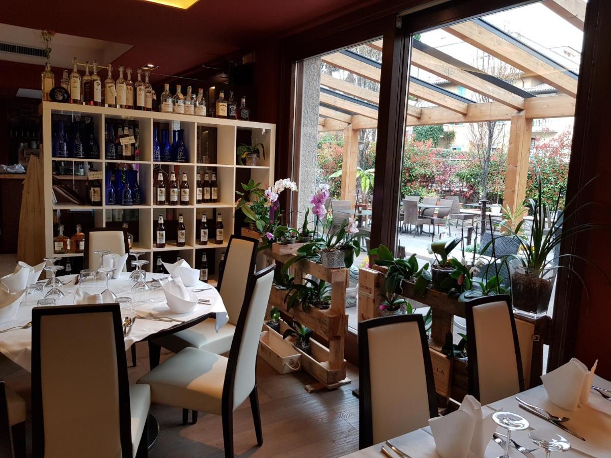 Thai Orchidee Restaurant&rooms Guest house